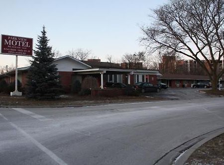 Parkview Motel Γκελφ Εξωτερικό φωτογραφία