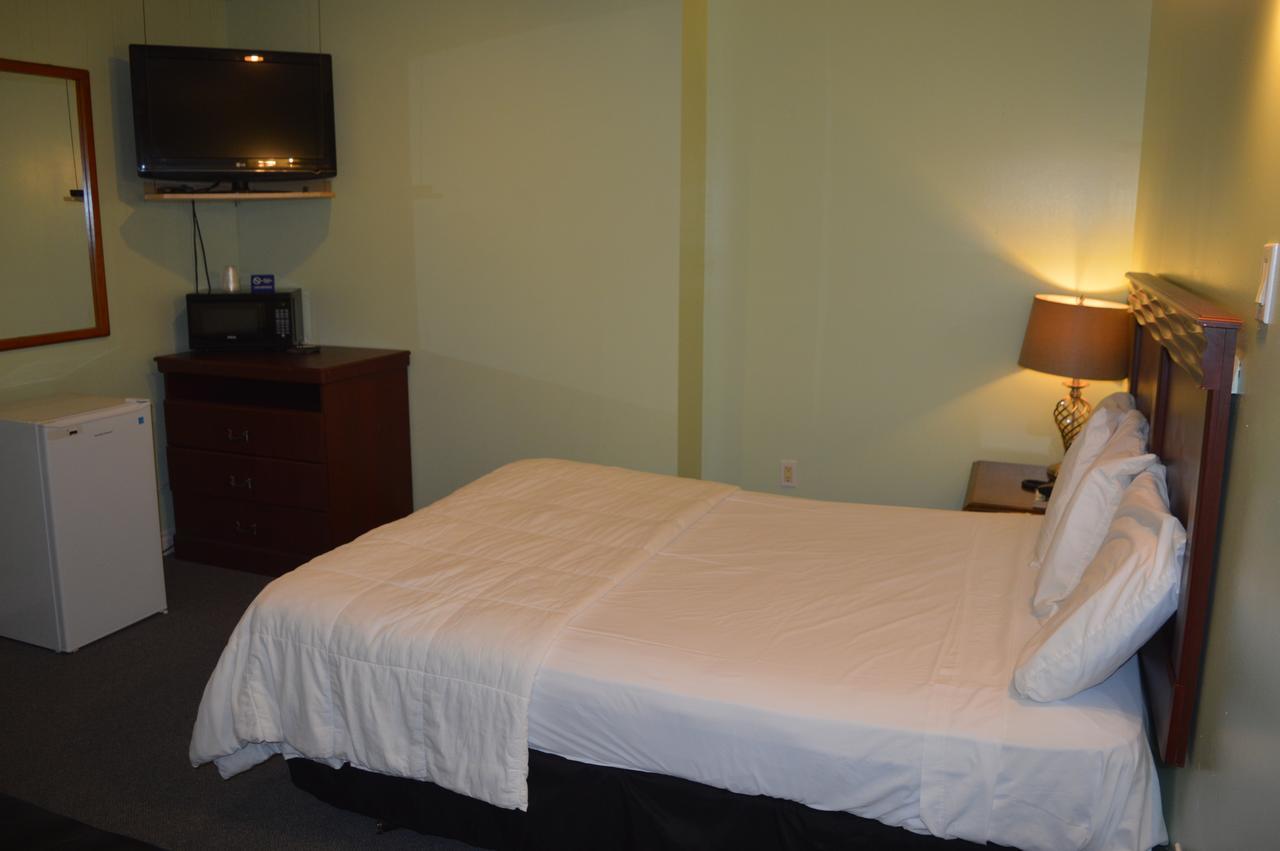 Parkview Motel Γκελφ Εξωτερικό φωτογραφία